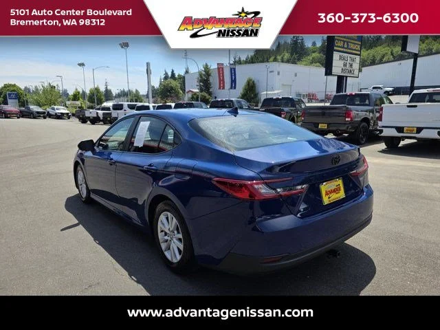 Used 2024 Predawn Gray Mica Toyota SE image 3