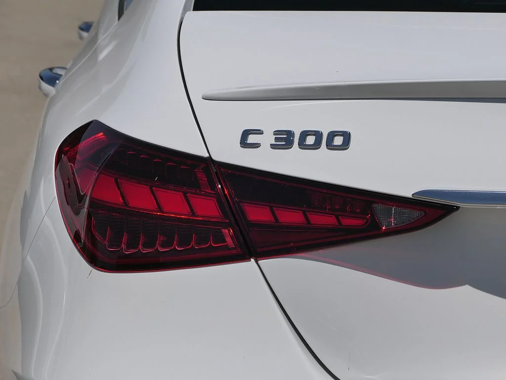Used 2023 White Mercedes-Benz C 300 image 4