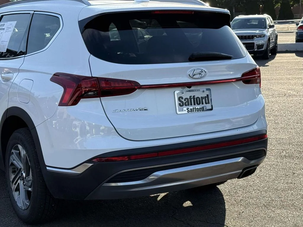 Used 2021 Gray Hyundai SEL image 9