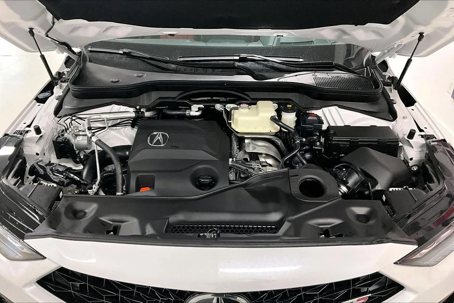 New 2026 Platinum White Pearl Acura Type S w/Advance Package image 9