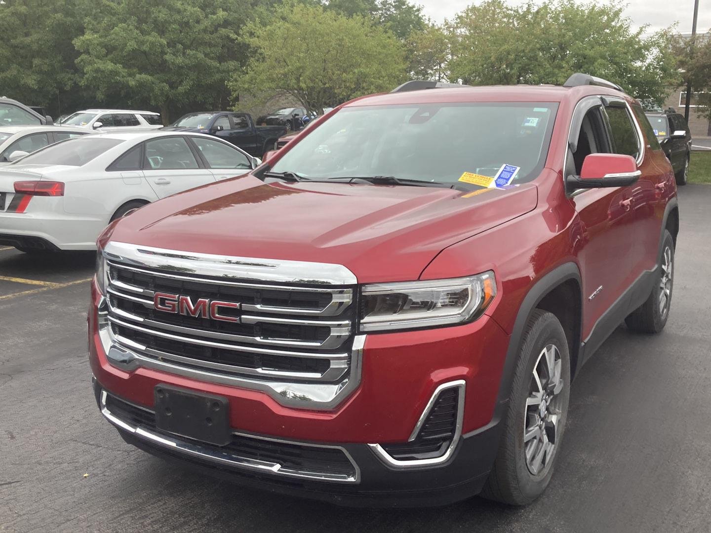Used 2023 Volcanic Red Tintcoat GMC SLE image 3