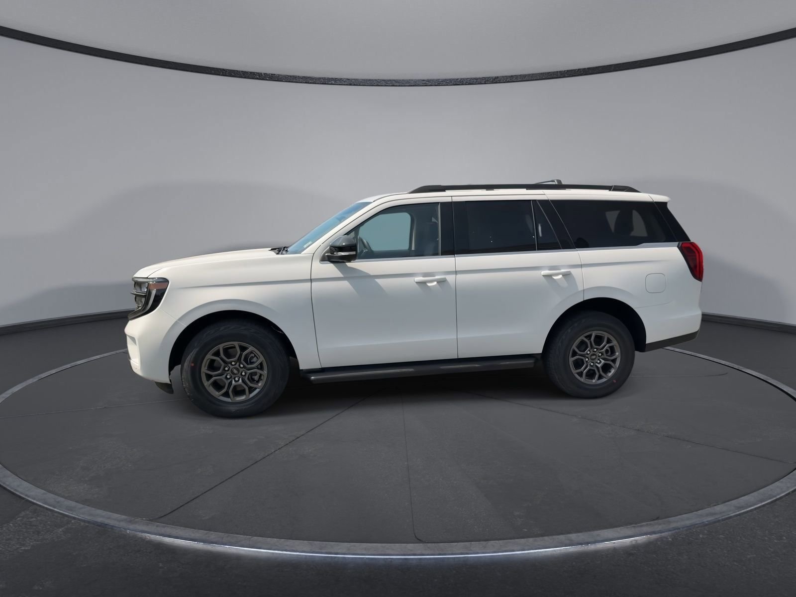 New 2026 Oxford White Ford Active image 5
