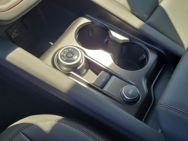 New 2026 Space White Metallic Ford Active image 12
