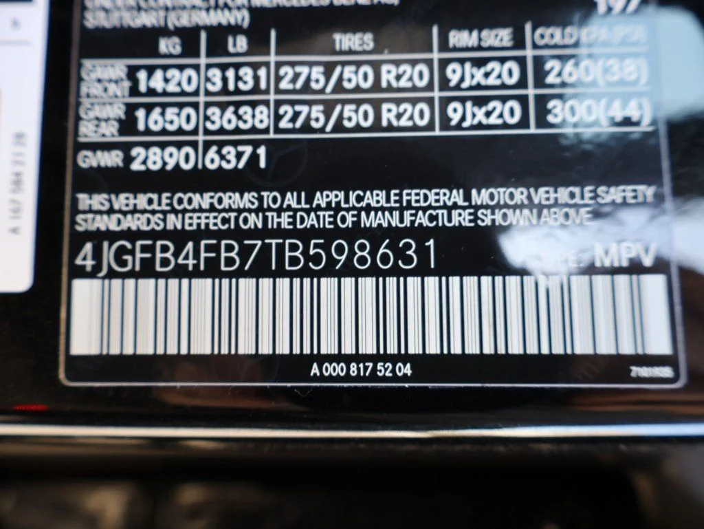New 2026 Obsidian Black Metallic Mercedes-Benz GLE 350 image 42