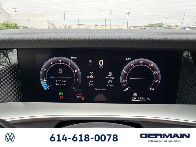 New 2026 Deep Black Pearl Volkswagen 2.0T SE image 24