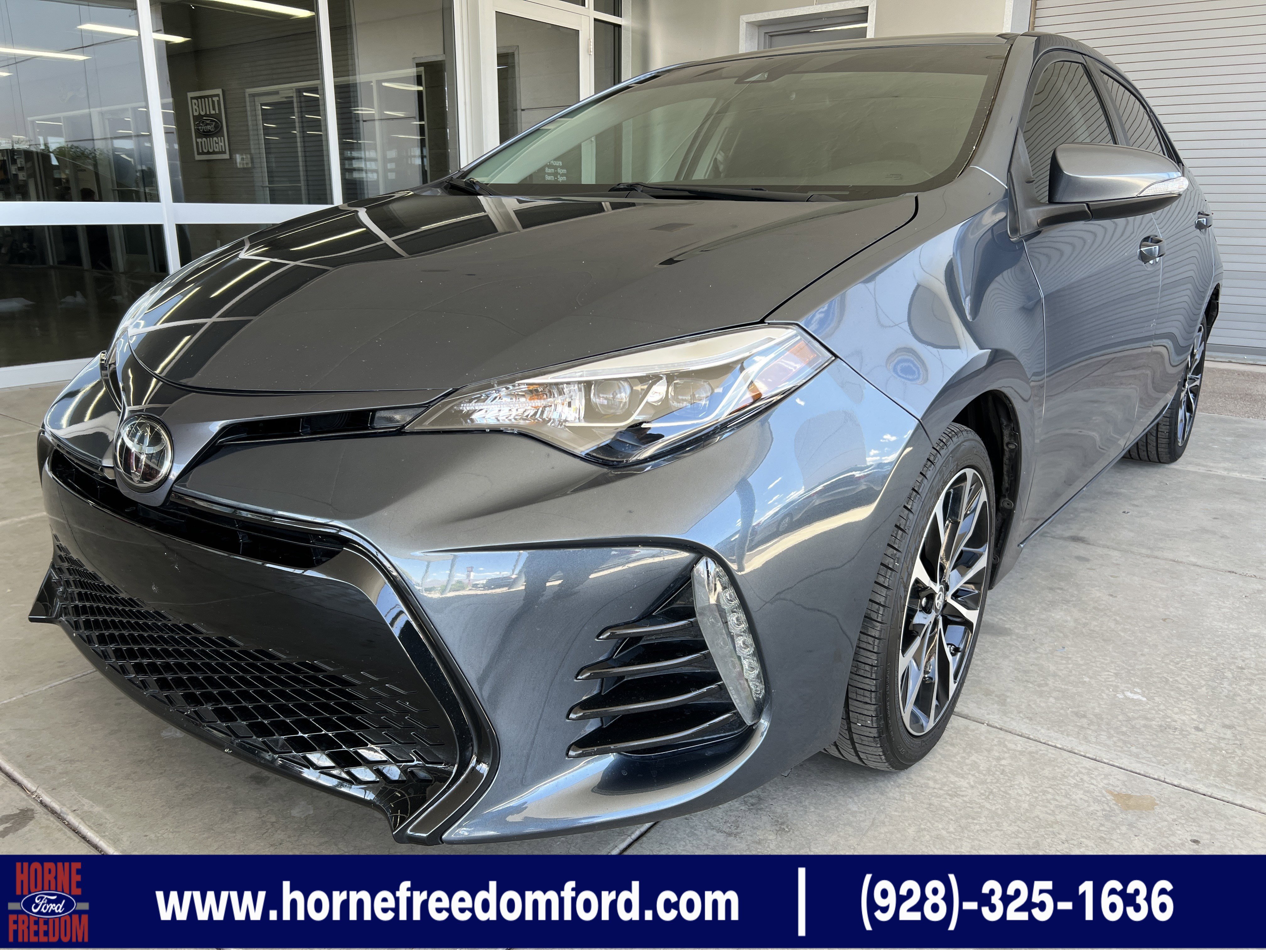 2017 Toyota Corolla XSE AT's photo