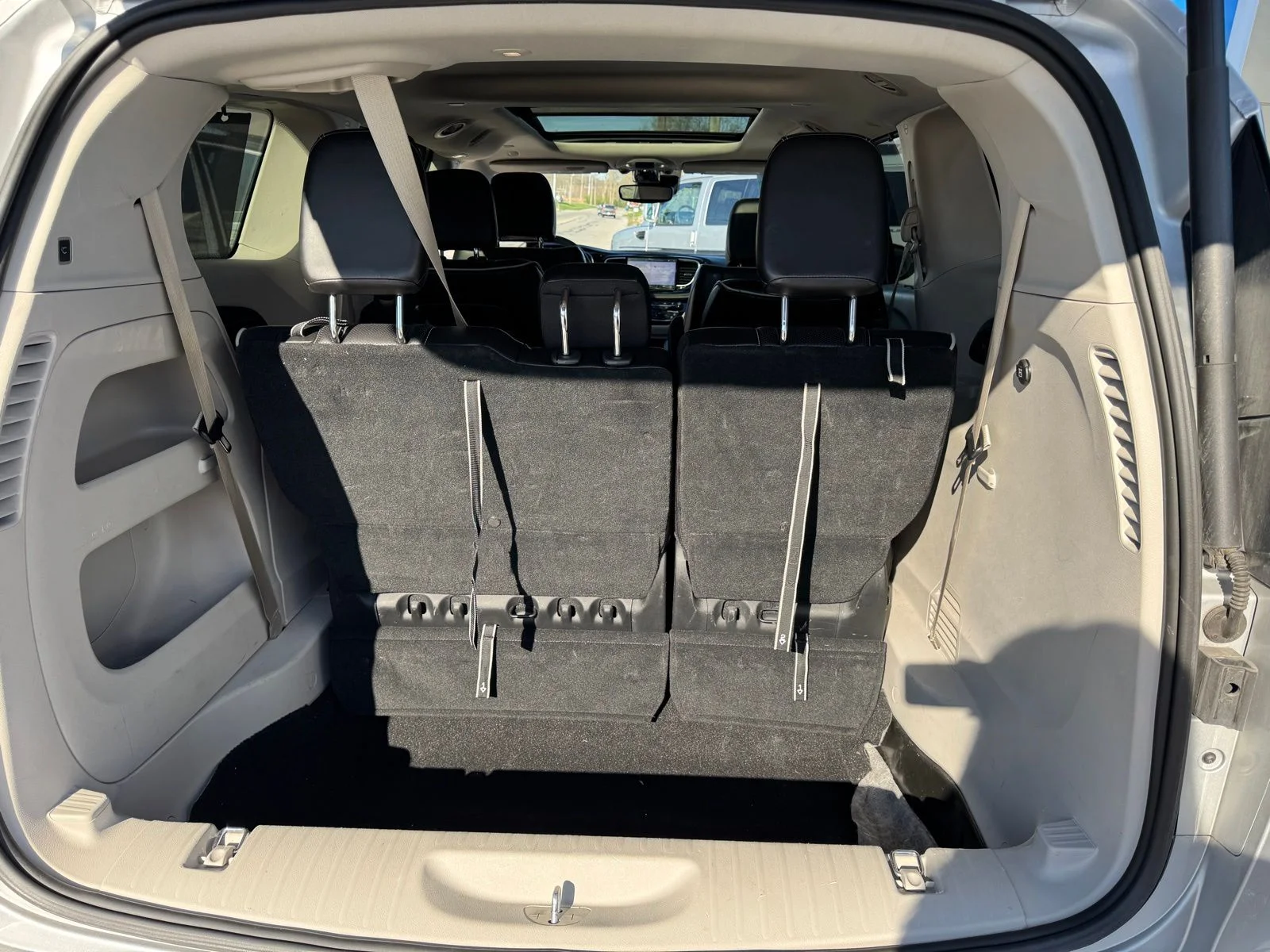2024 Chrysler Pacifica Limited - Photo 24