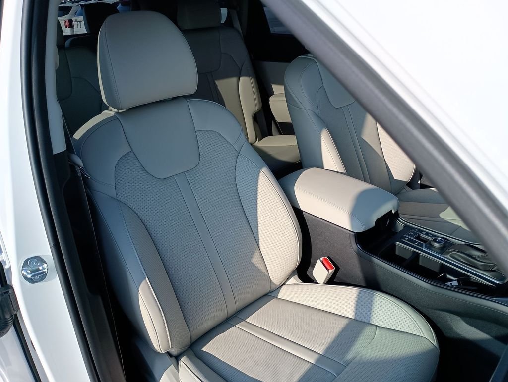 New 2026 Glacial White Pearl Kia X-Line EX AWD image 32