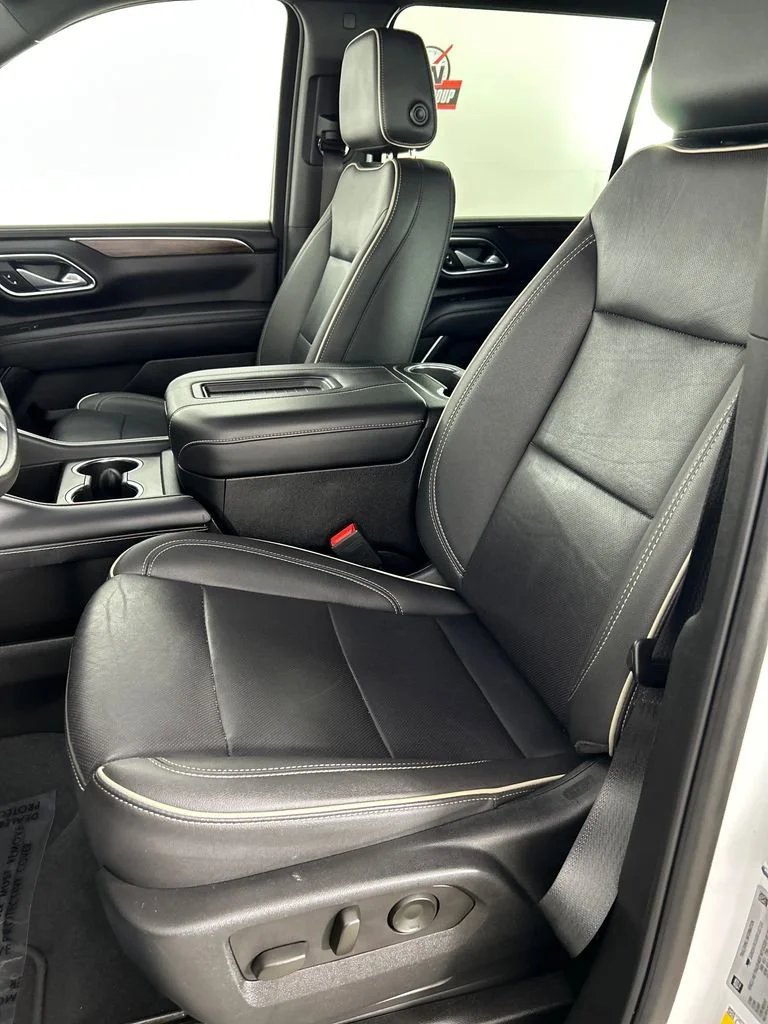 Used 2024 Summit White Chevrolet Premier image 12
