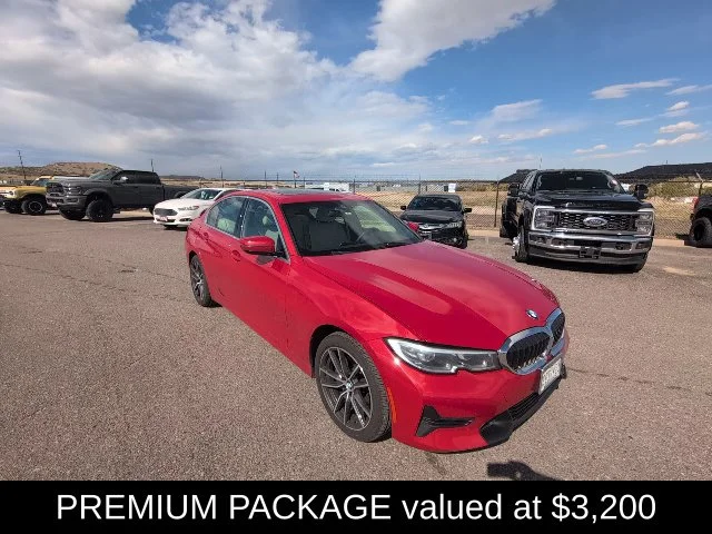 Used 2021 Red BMW 330i xDrive image 3