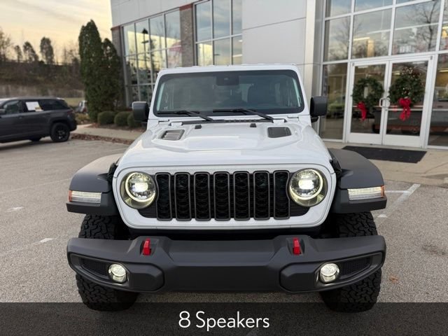 New 2025 Bright White Clear-Coat Exterior Paint Jeep Rubicon image 10