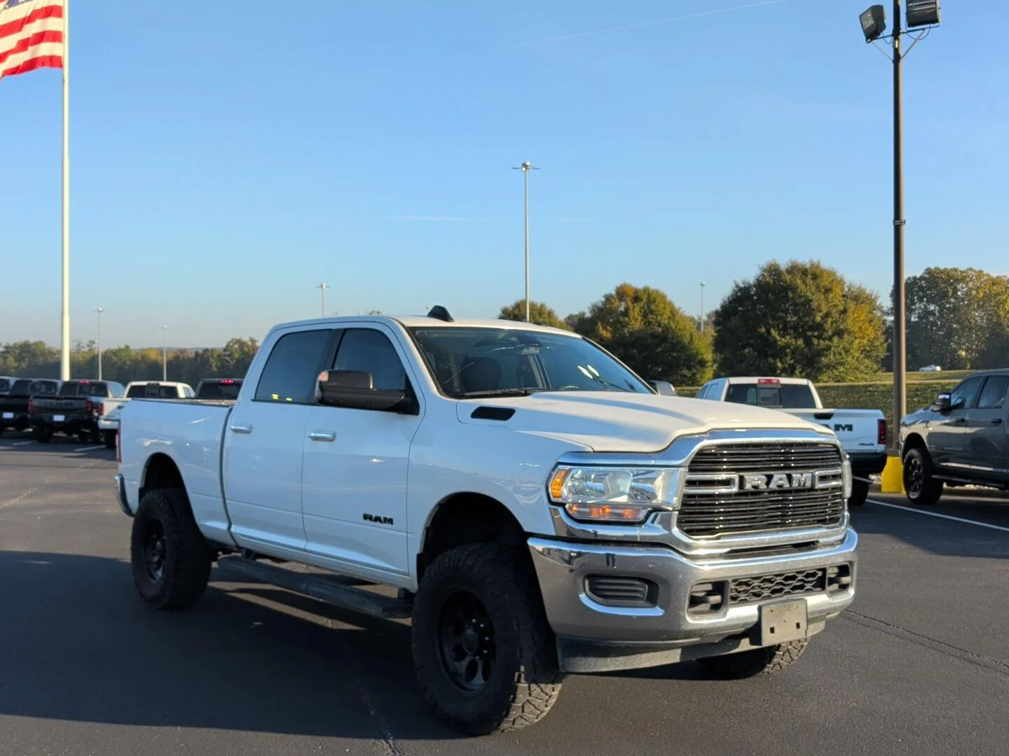 Used 2019 WHITE Ram Big Horn image 7
