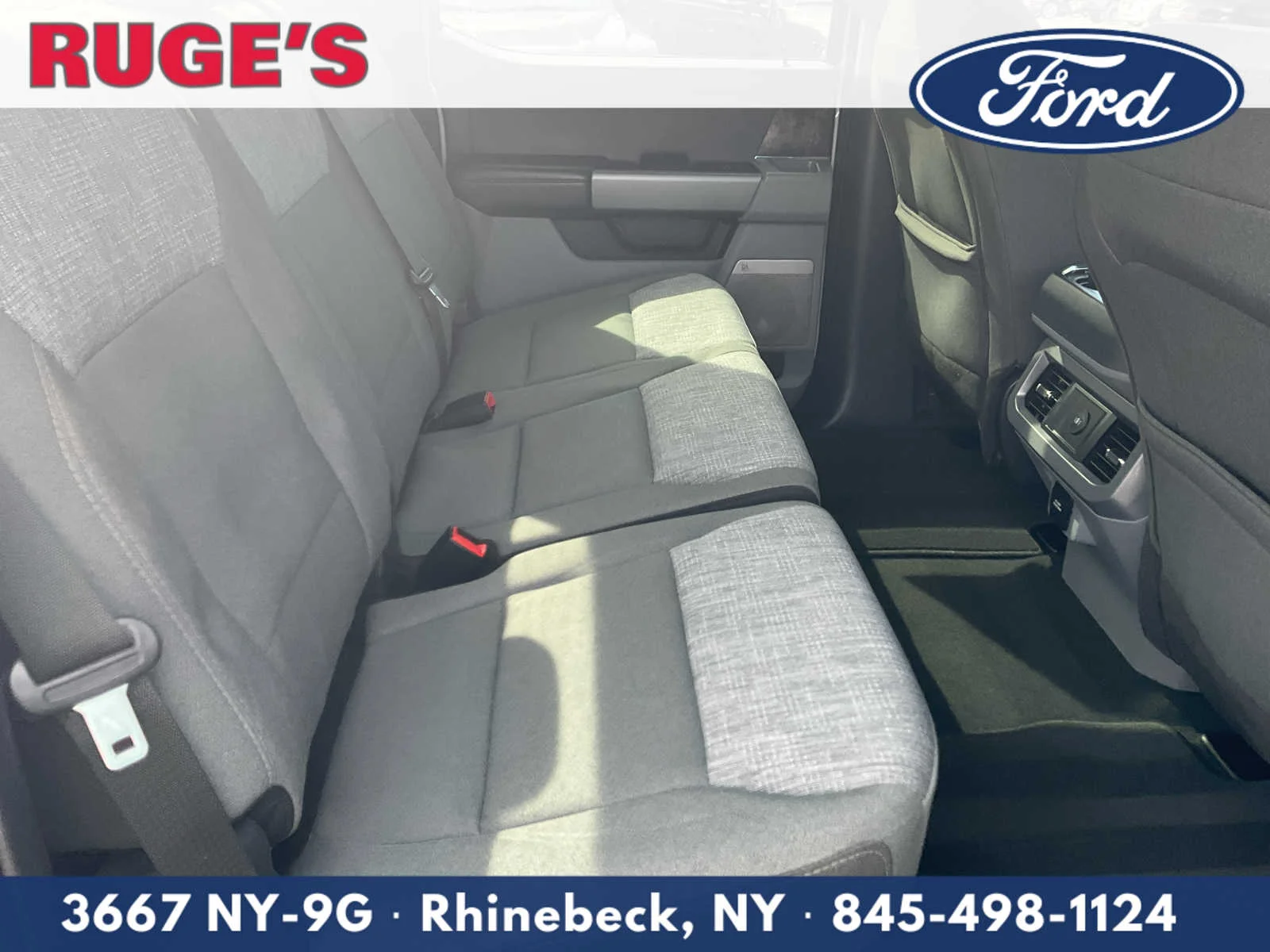 Used 2025 Avalanche Gray Ford XLT image 13