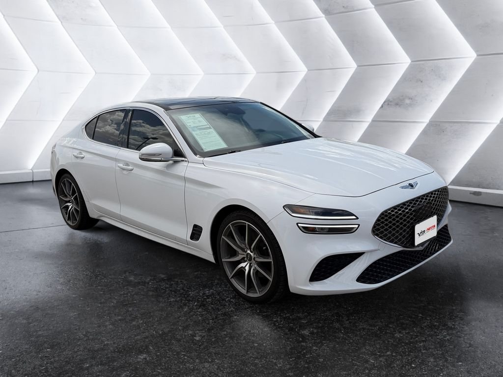 2022 Genesis G70 2.0T Standard's photo