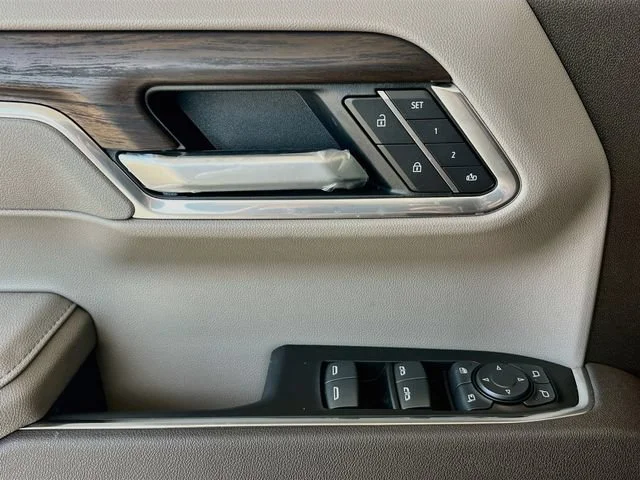 2026 GMC Sierra 1500 SLT - Photo 13