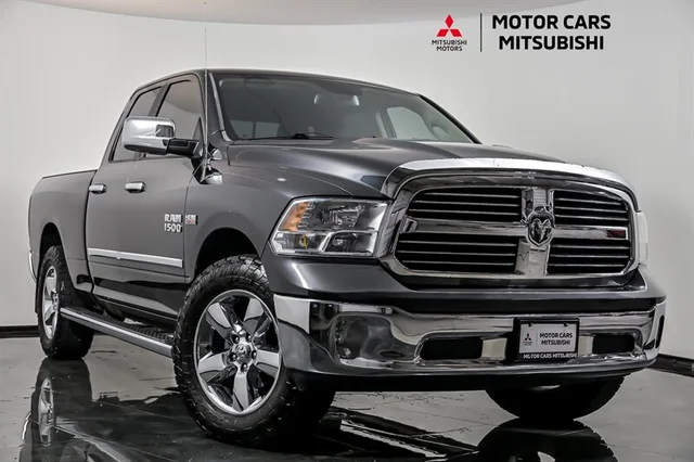 2016 RAM 1500 SLT