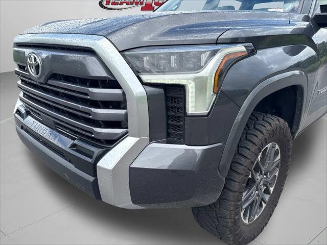 Certified Used 2026 MAGNETIC GRAY MET. Toyota  image 33