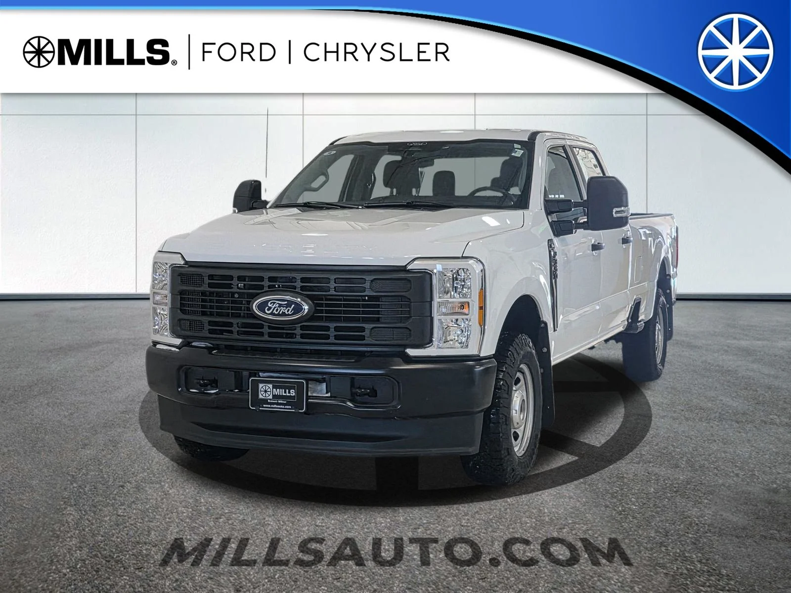 2024 Ford F-350 XL 4x4 Crew Cab 176 in SRW's photo