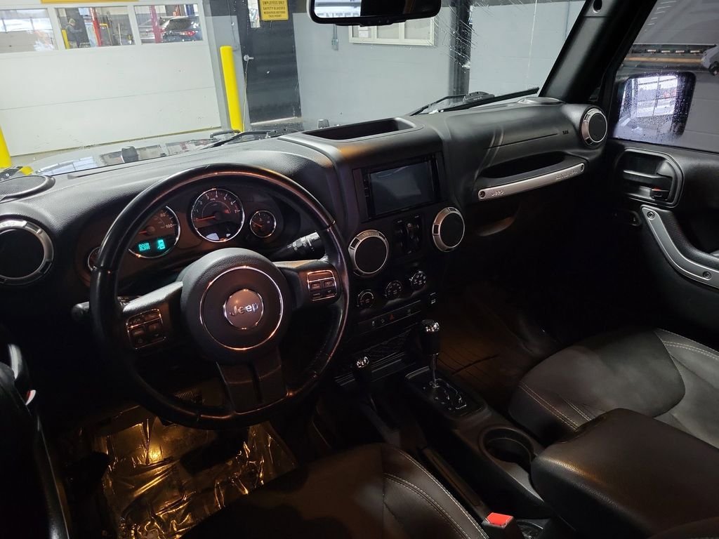 2018 Jeep Wrangler JK Unlimited Sahara - Photo 21