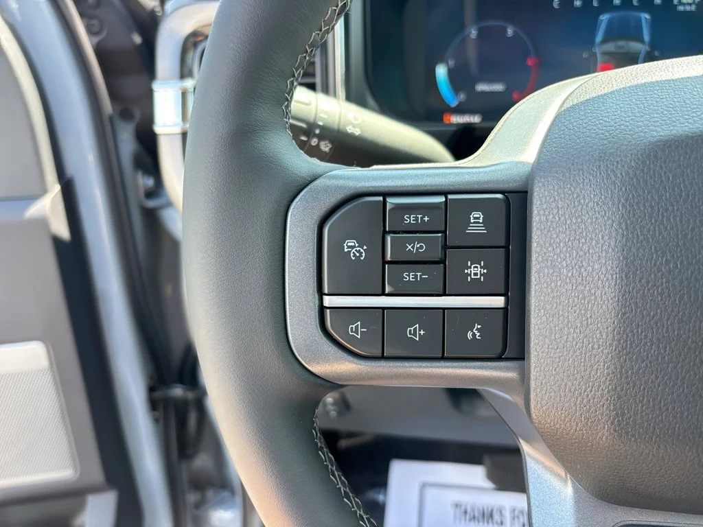New 2026 Glacier Gray Metallic Tri-Coat Ford F-250® Lariat® image 33
