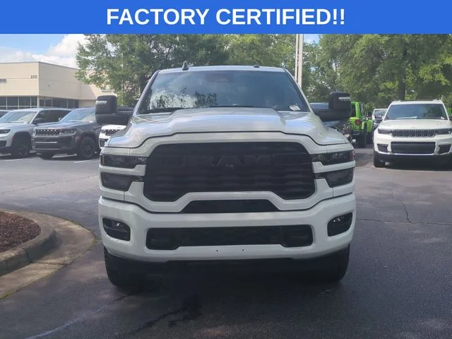 Used 2025 White Ram Big Horn image 8