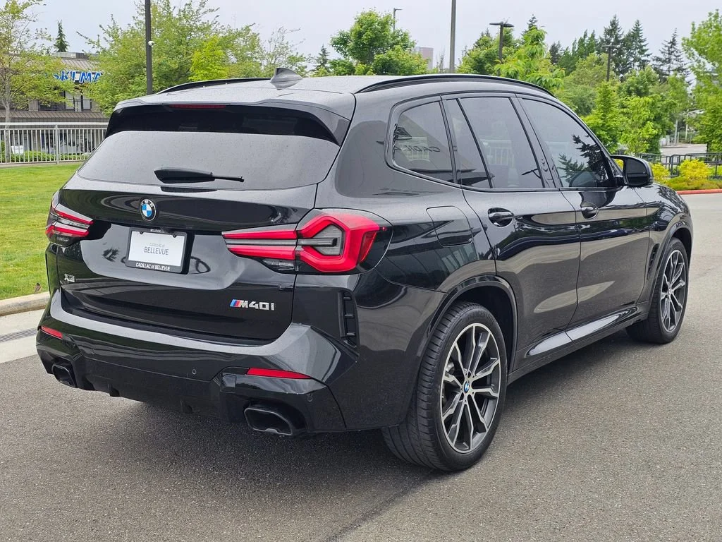 Used 2024  BMW M40i image 5