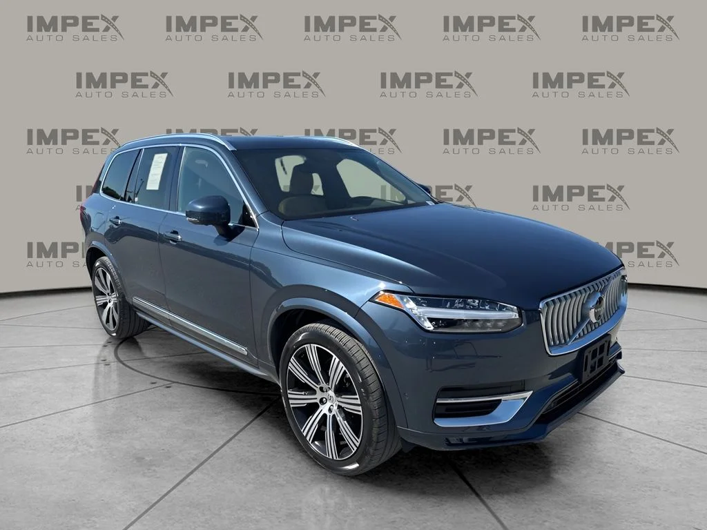 Used 2022 Blue Volvo T6 Inscription image 7