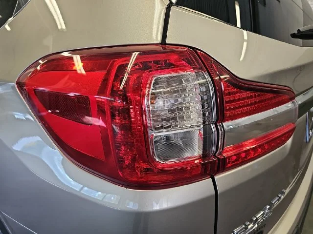 Used 2019 Gray Subaru Limited image 33