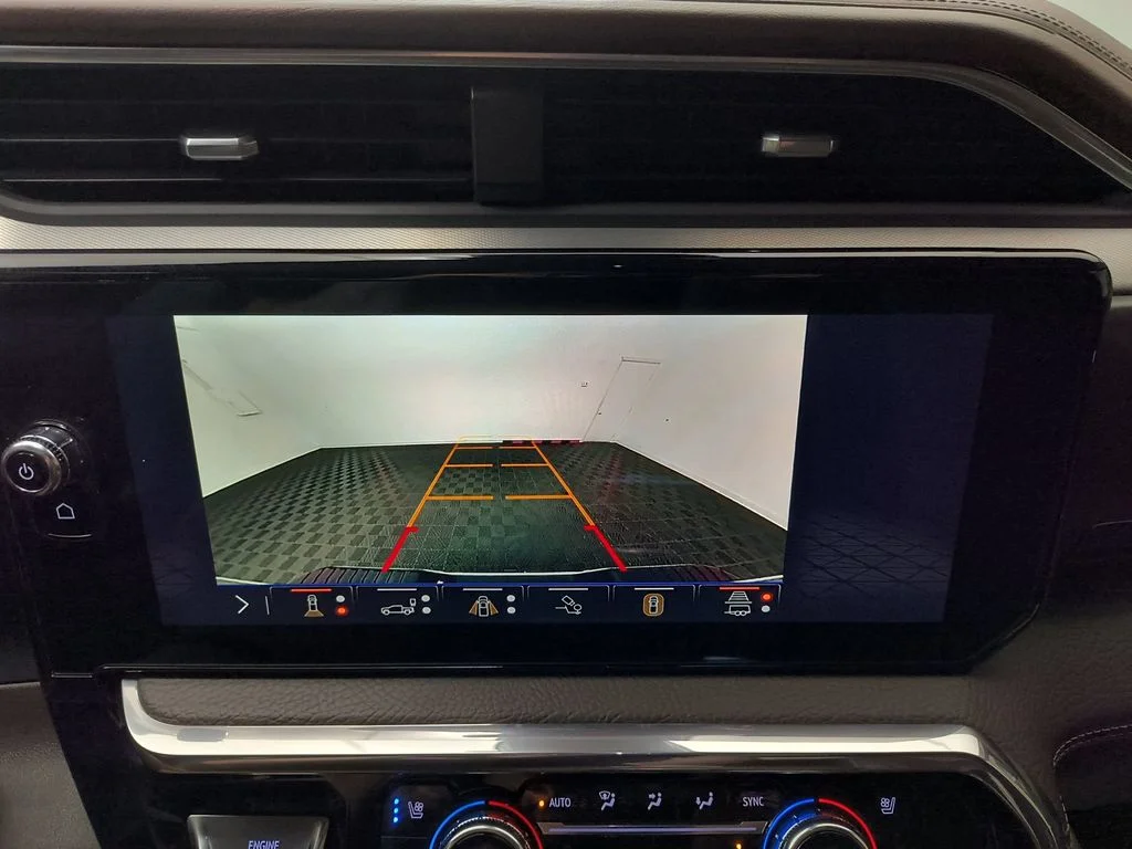 Used 2024 Summit White GMC Denali image 15