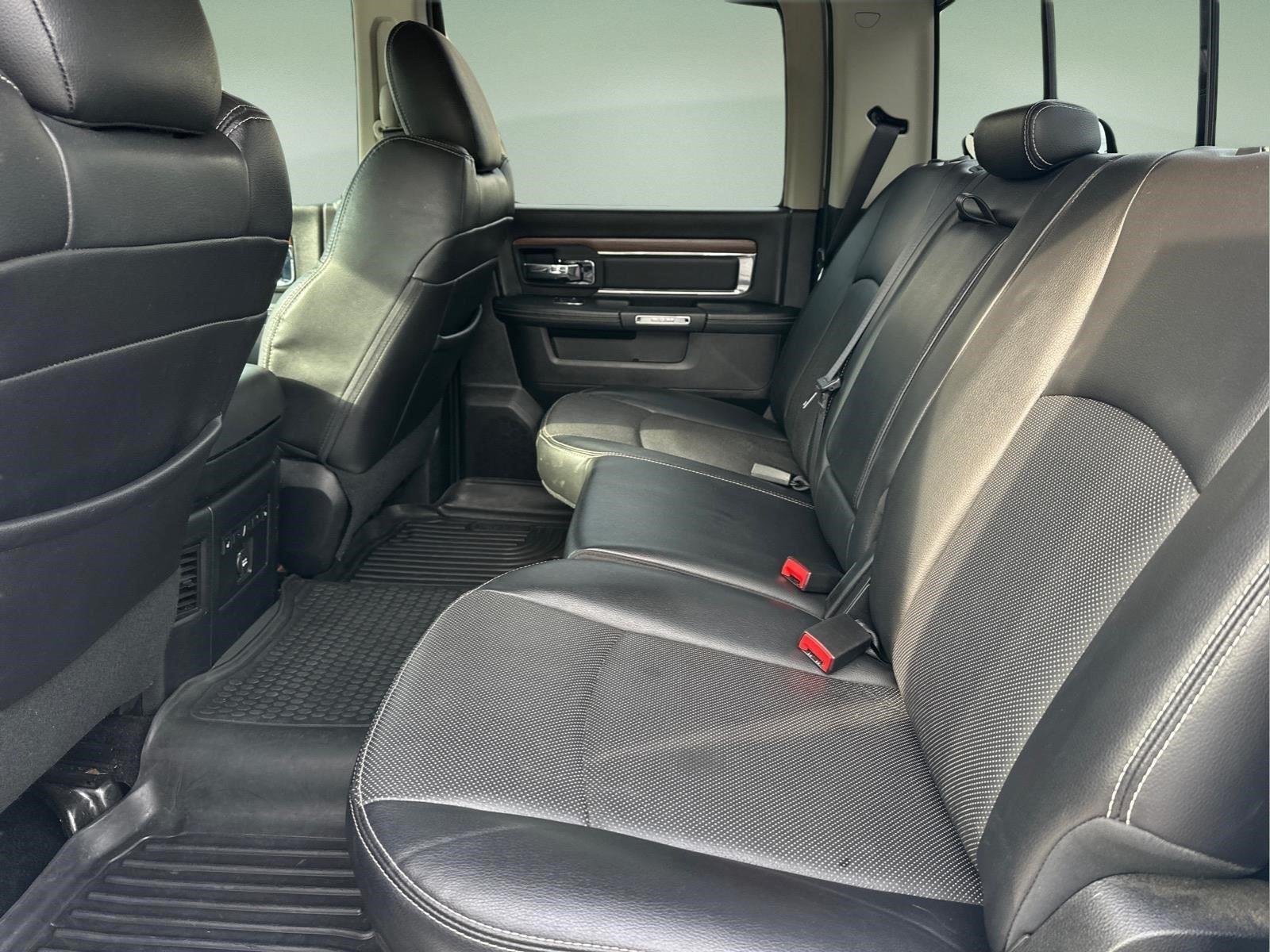 Used 2016 Bright White Clearcoat Ram Laramie image 17