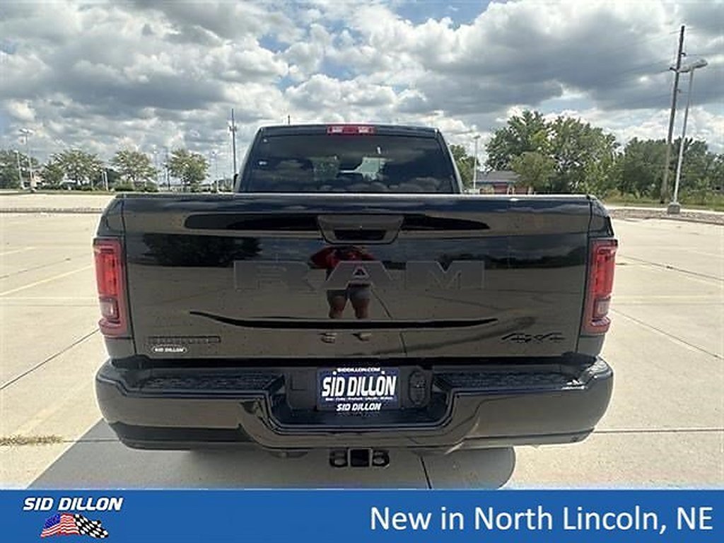 2026 RAM 2500 Big Horn - Photo 4