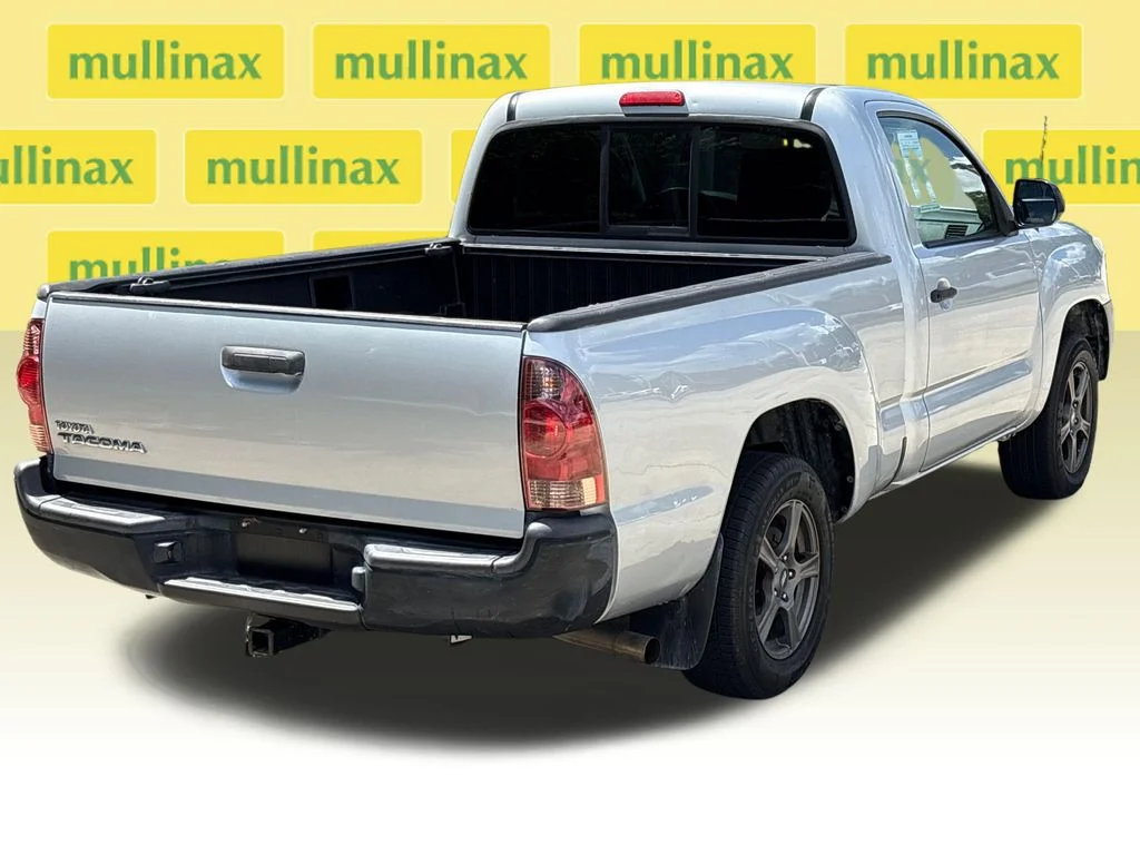 Used 2012 Silver Toyota Base image 4
