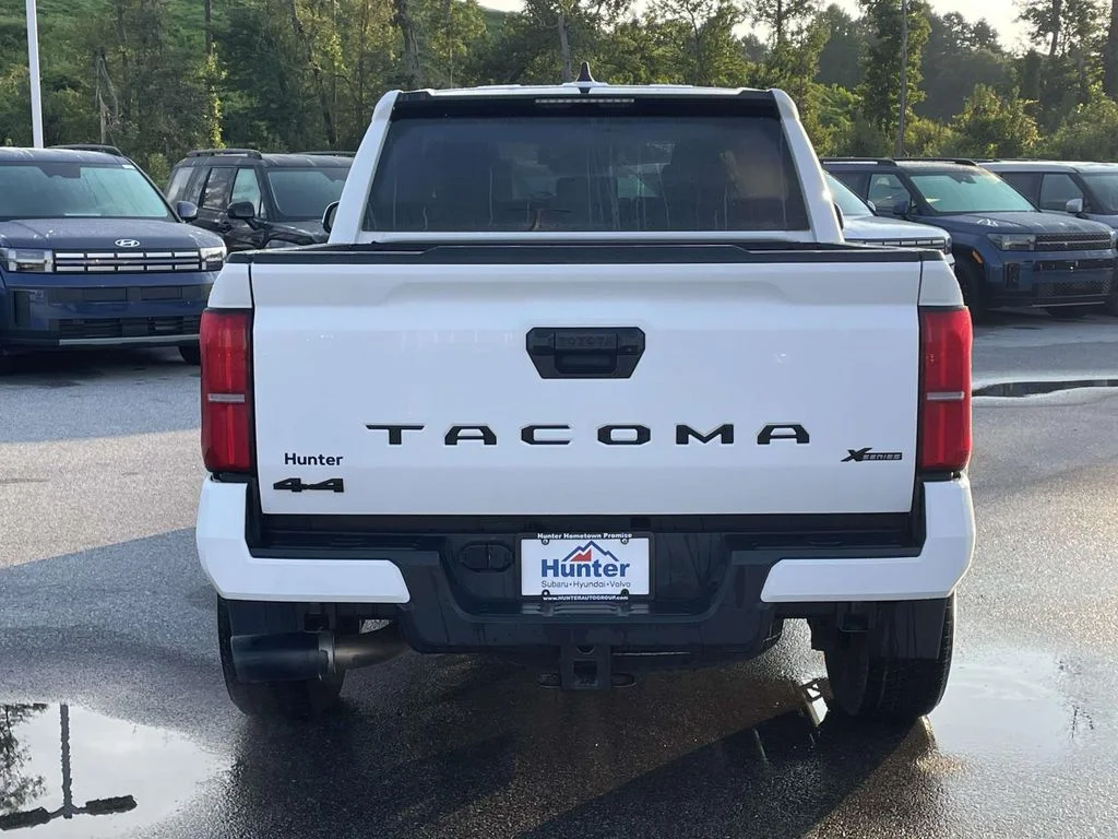 2024 Toyota Tacoma SR5 - Photo 27