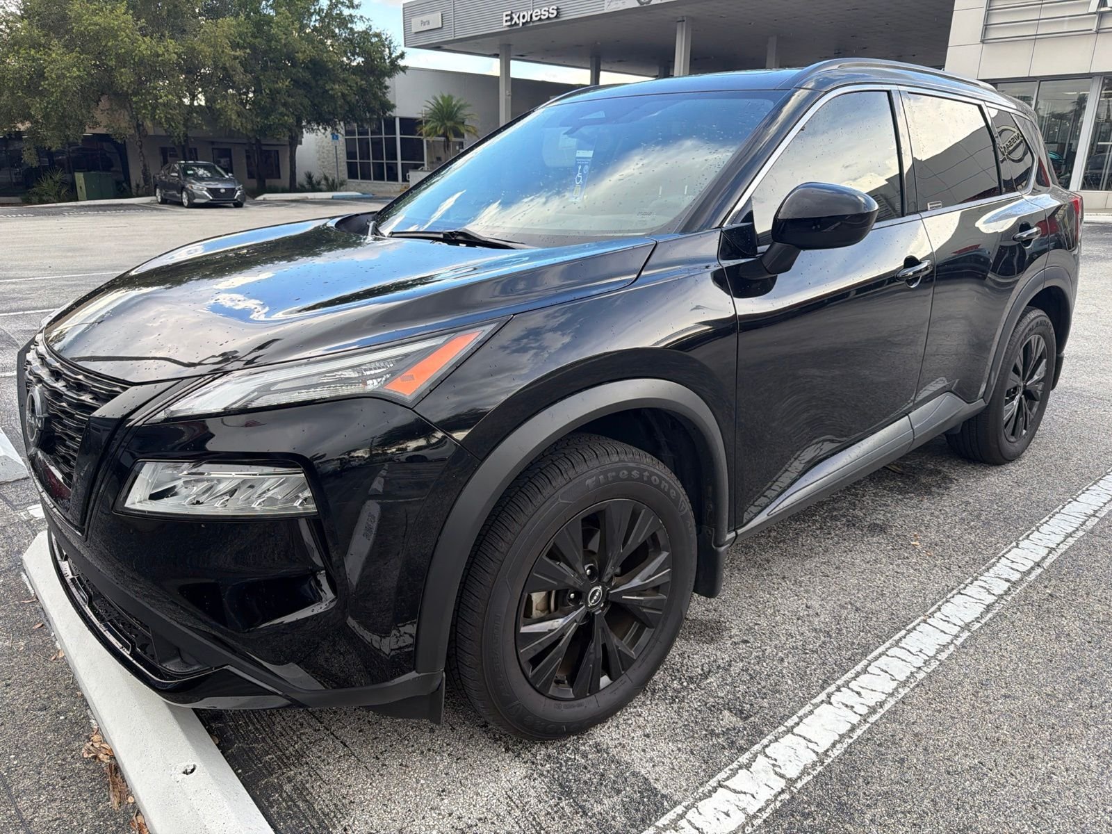 Used 2023 Black Nissan SV image 3