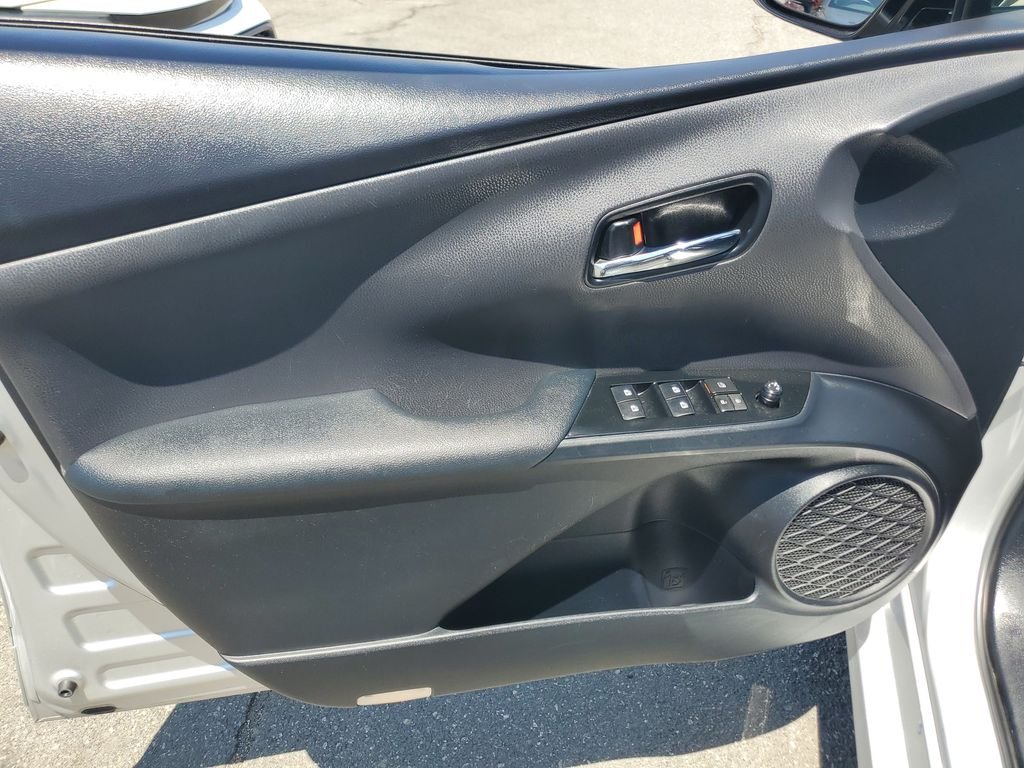 Used 2017 Classic Silver Metallic Toyota Plus image 19