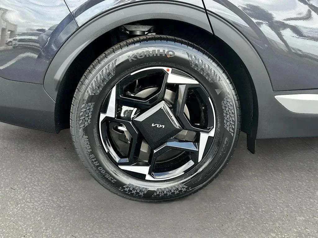 2026 Kia Sportage EX - Photo 30