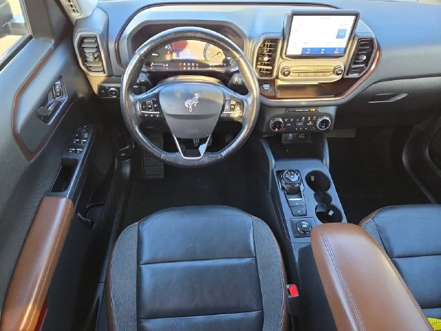 Used 2022 Green Ford Outer Banks image 12
