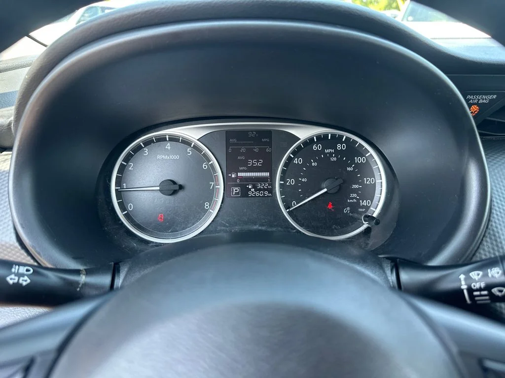Used 2022 Gray Nissan S image 22
