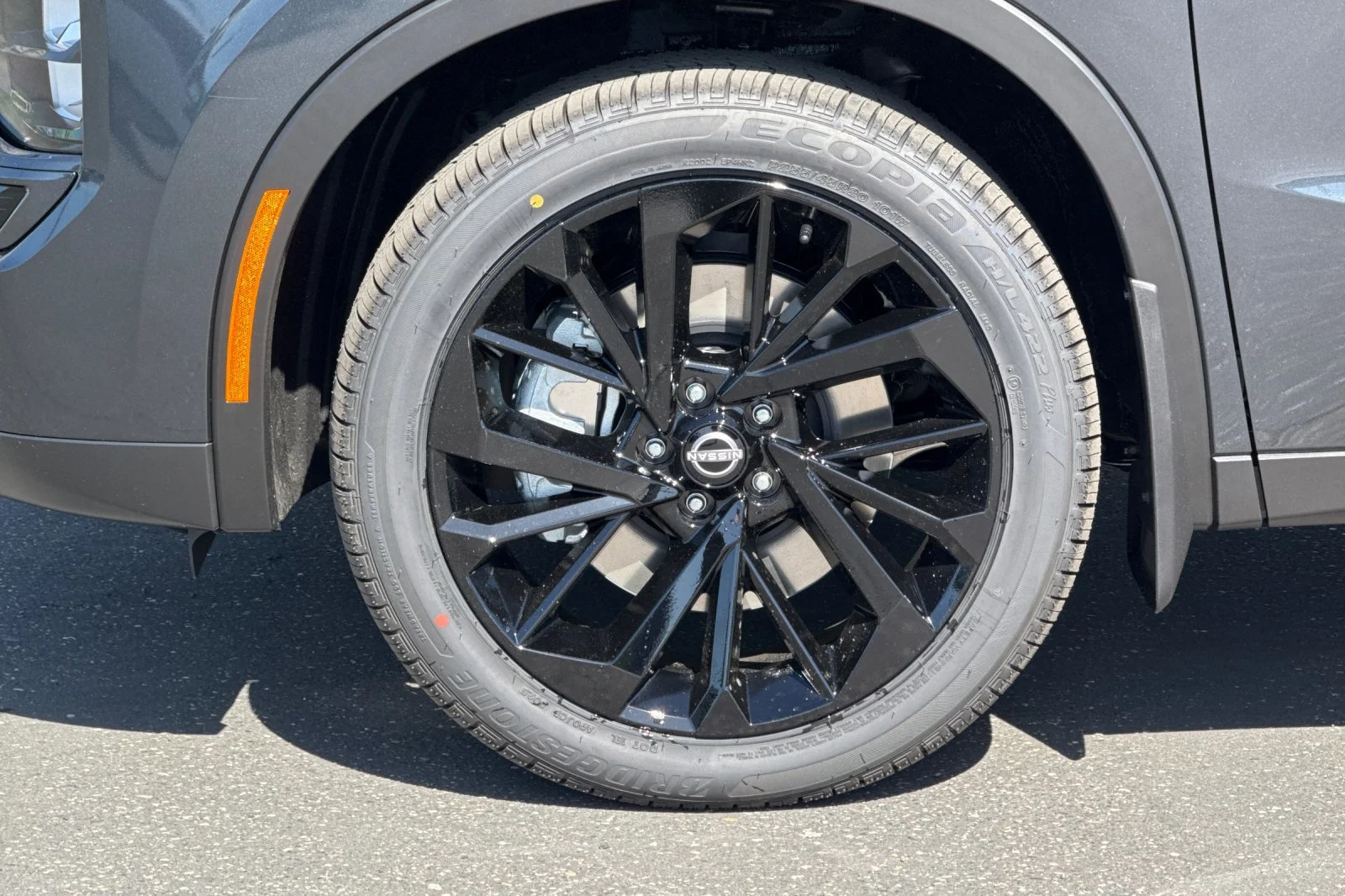 New 2026 Moonrock Gray Nissan SL image 27