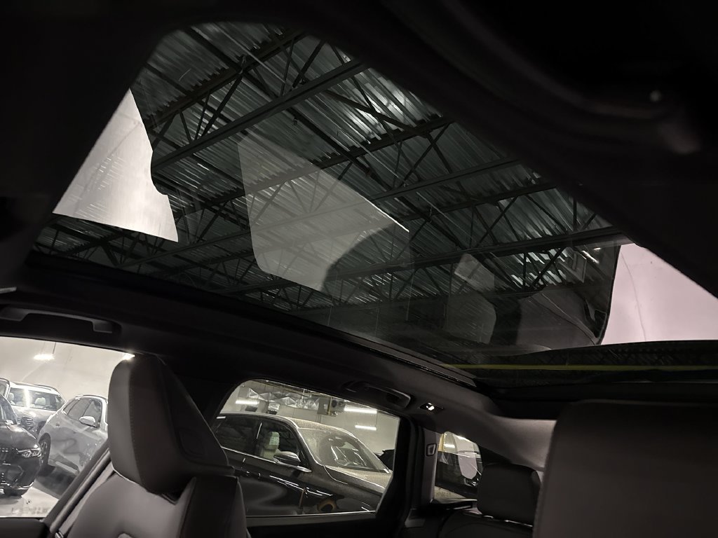 New 2026 Alpine White BMW 30 xDrive image 22