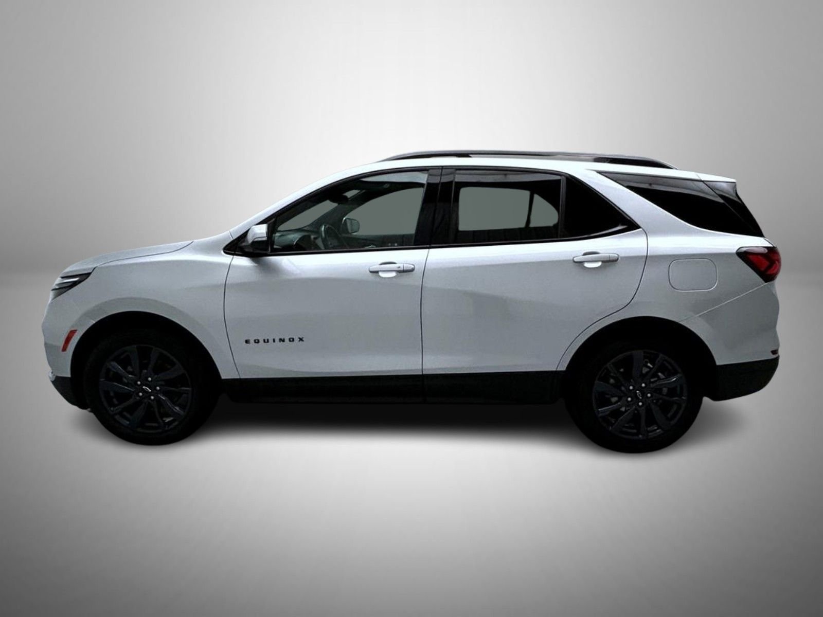 Used 2022 Silver Chevrolet RS image 8