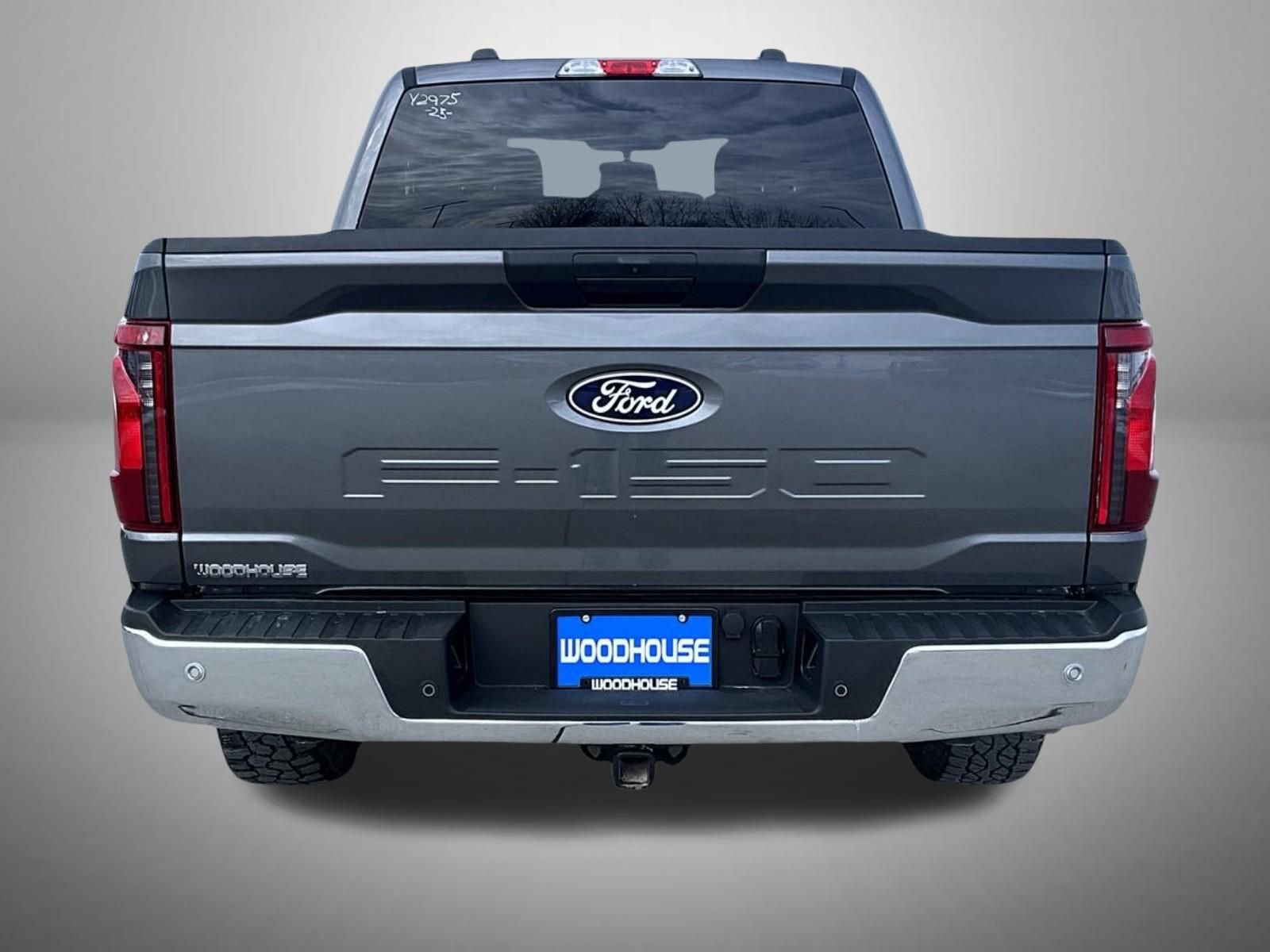 Used 2025 Gray Ford XLT image 6