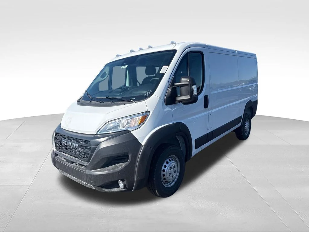 New 2026 Bright White Clear-Coat Exterior Paint RAM Tradesman image 7