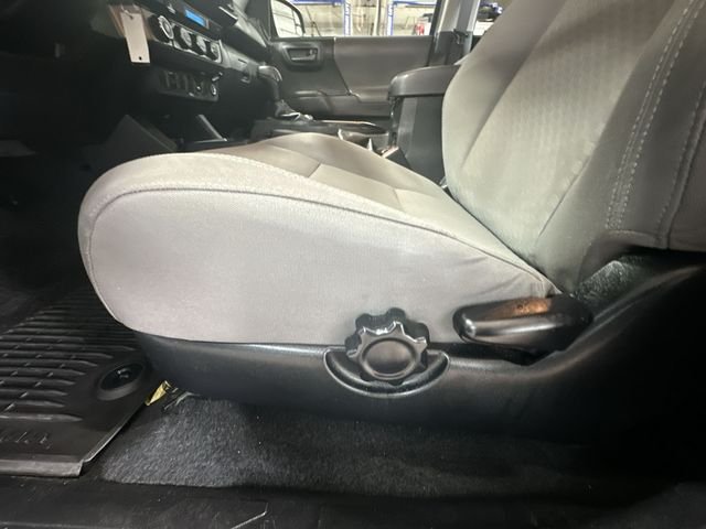 Used 2023 Silver Toyota SR image 18