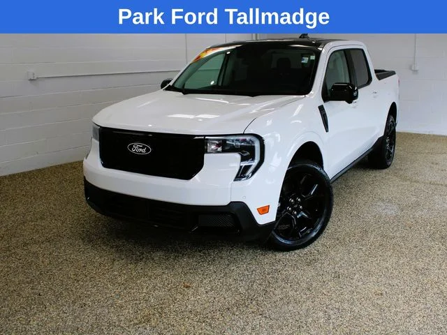 Used 2025 Oxford White Ford Lariat image 10