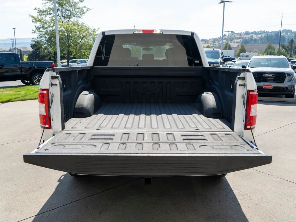Used 2018 White Ford XLT image 31
