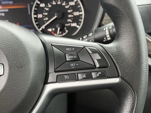 Used 2025 Black Nissan 2.5 SV image 11