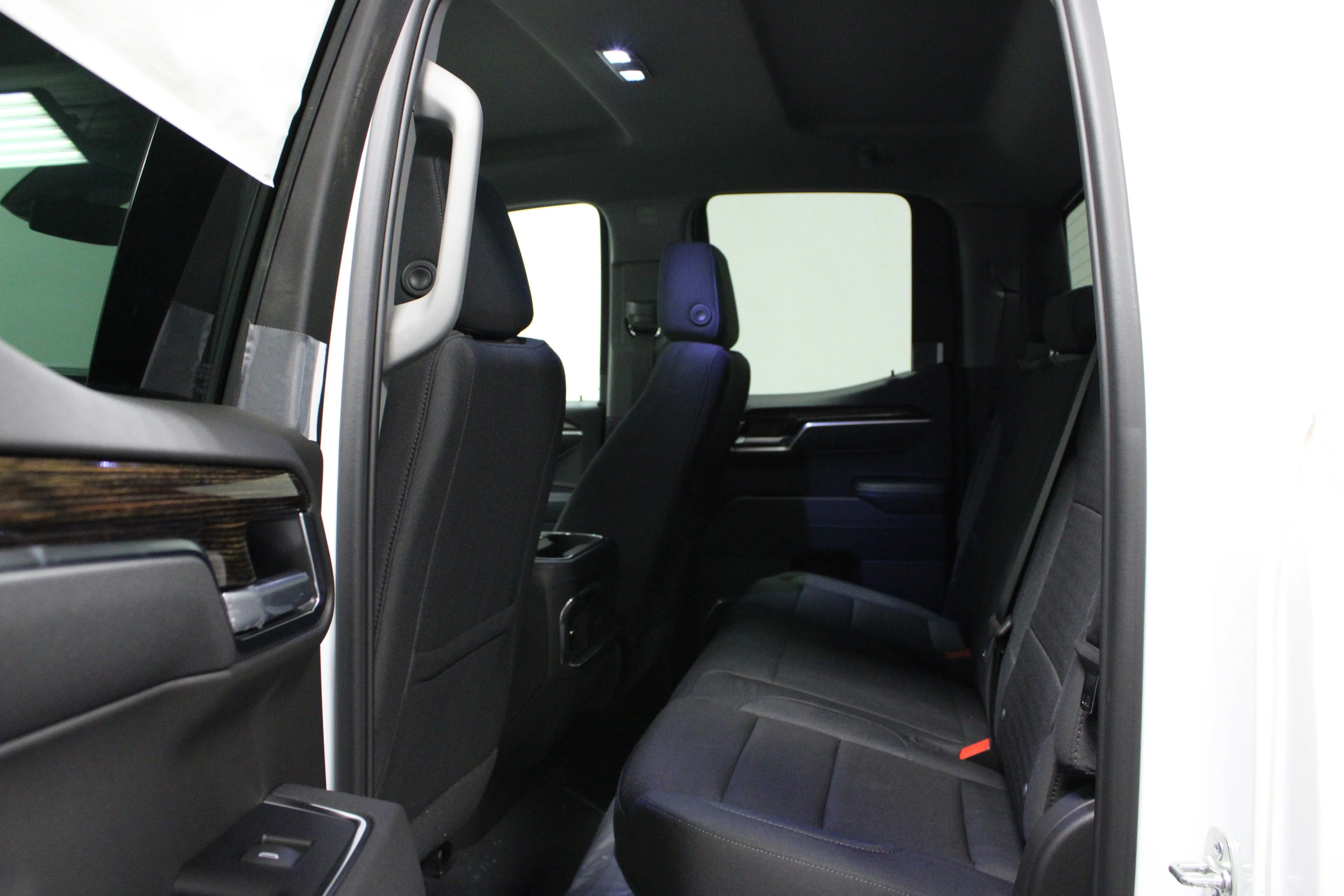 2025 GMC Sierra 1500 Elevation - Photo 12