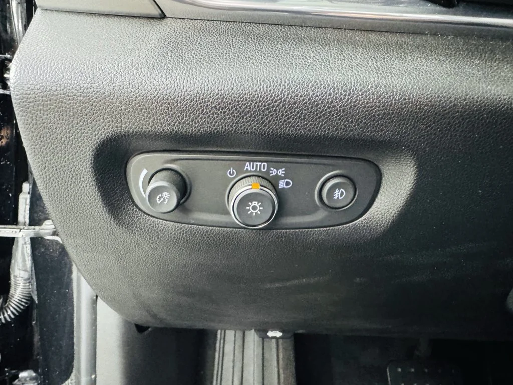 Used 2020 Black Chevrolet LT image 10
