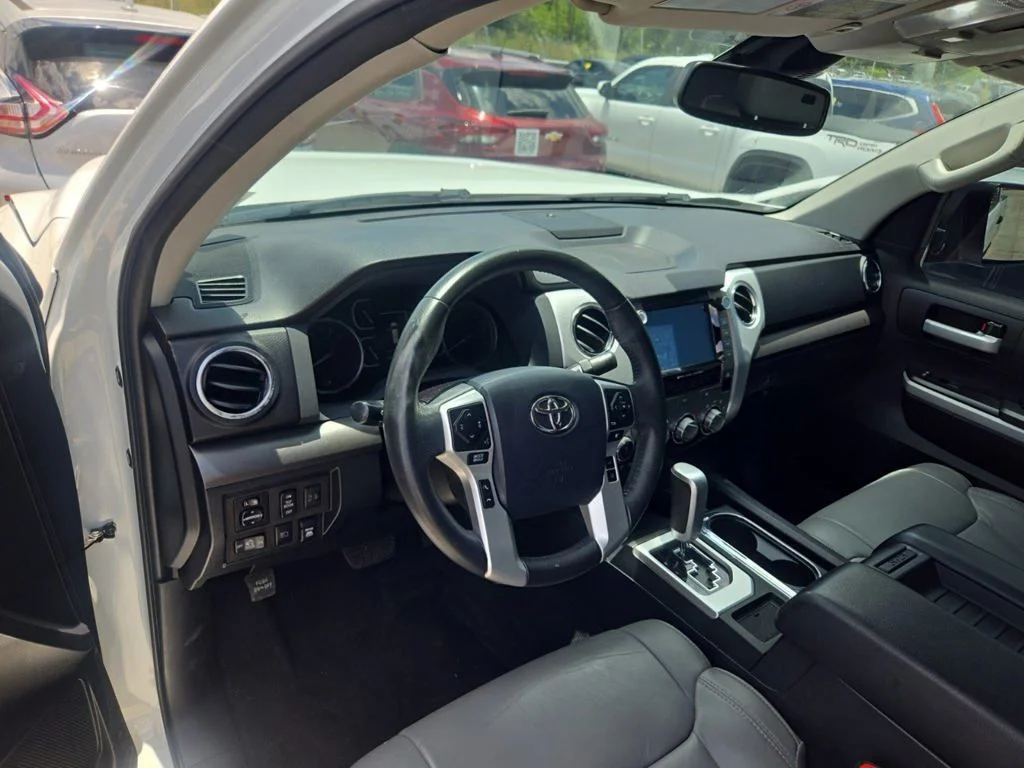 Certified Used 2020 White Toyota SR5 image 10